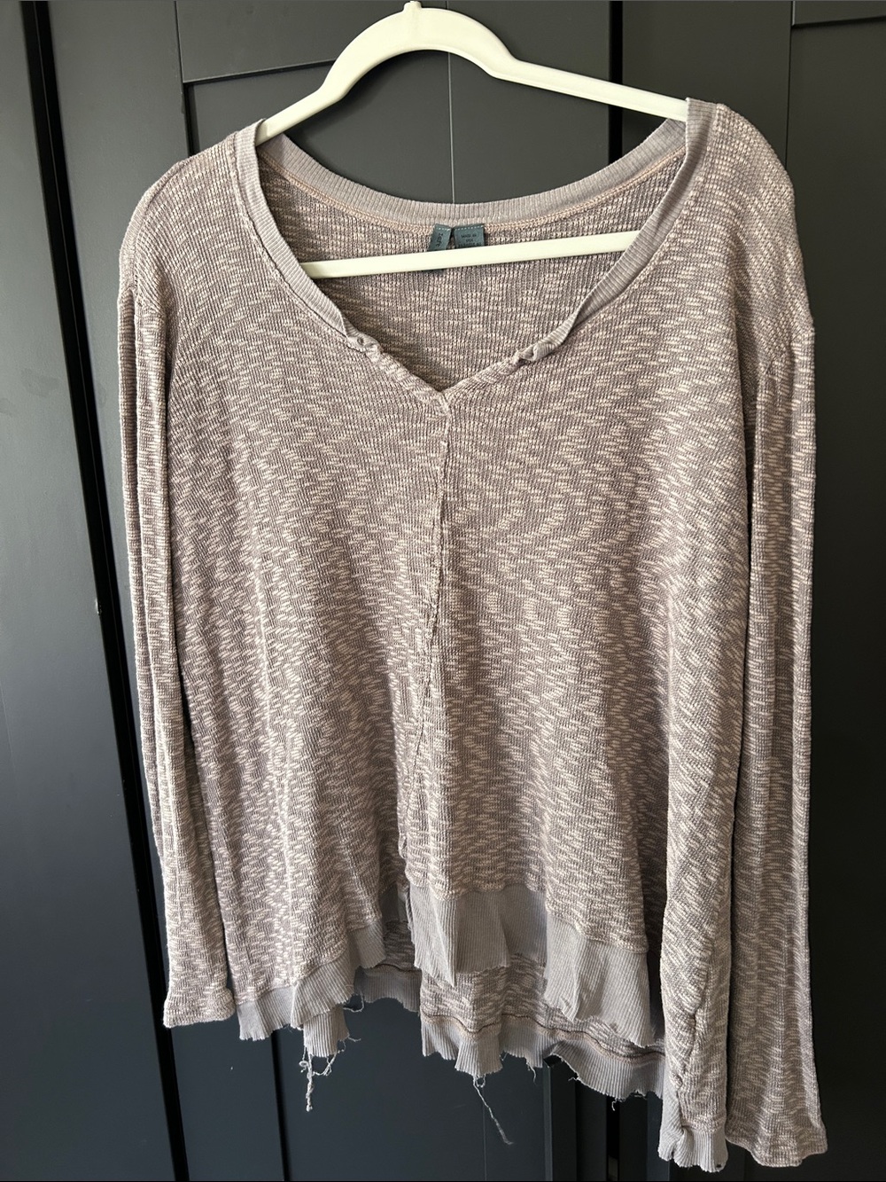 Left of Center Light Taupe Knit Long-Sleeve V-Neck Top